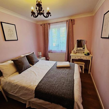 Lovely Flat Close To Shepherd'S Bush Apartment London Exterior photo